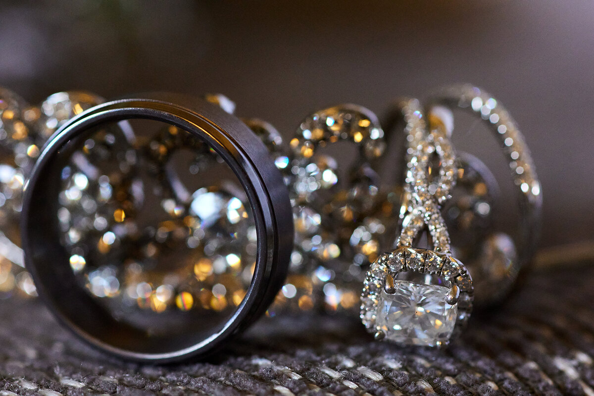 charleston-wedding-bands-engagement-rings-sparkle