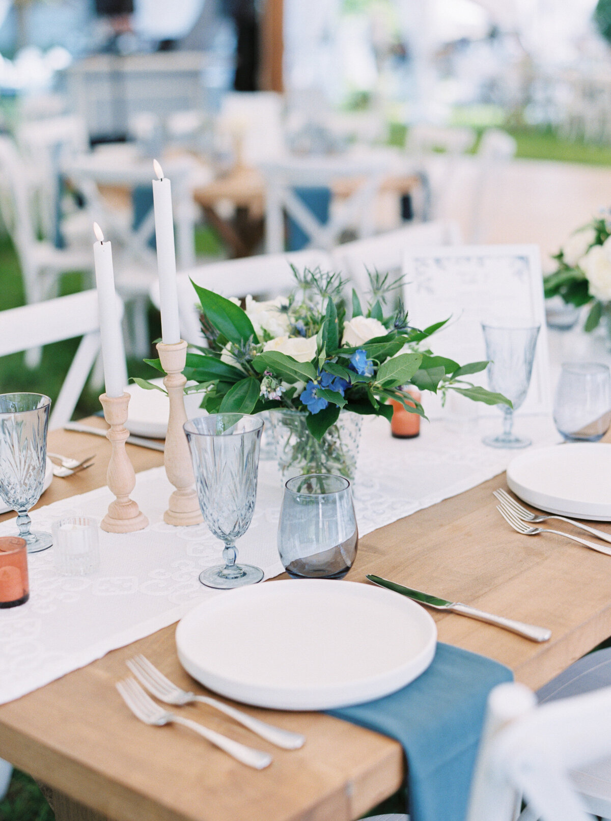 Emily March Photography Wilmington, North Carolina and Destination Wedding Engagement Photographer Heirloom Photography for Memorable Gatherings Light Airy Sentimental Imagery Images Weddings WeinsWedding_0760