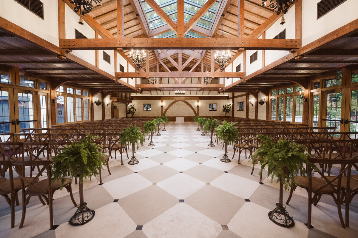 wedding ceremony at the pleasantdale chateay nj