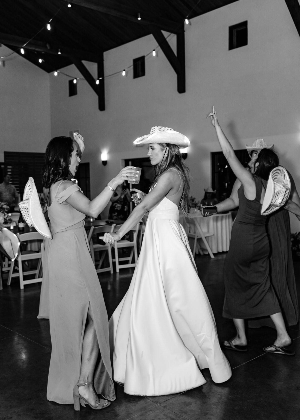 09172022_Hannah+JeremyWedding_ViansaSonomaCA_AnjaJensenPhotography-1319