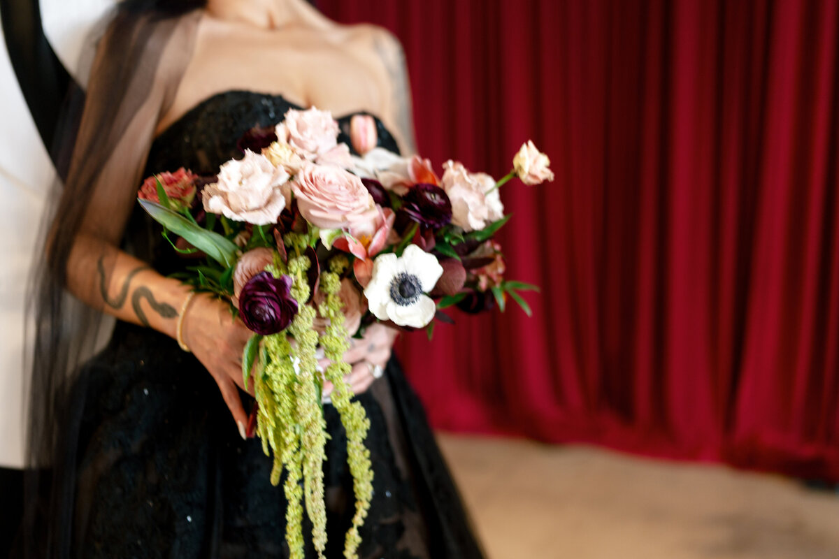Berlez-Aspen-Avenue-Chicago-Wedding-Photographer- Clementine-Events-Thistle-&-Plume-Shannon-O’Brien-Makeup-Daniela-Kosta-Beauty-Sarabande-The-Robey-Vogue-Magazine-Editorial-Edgy-89