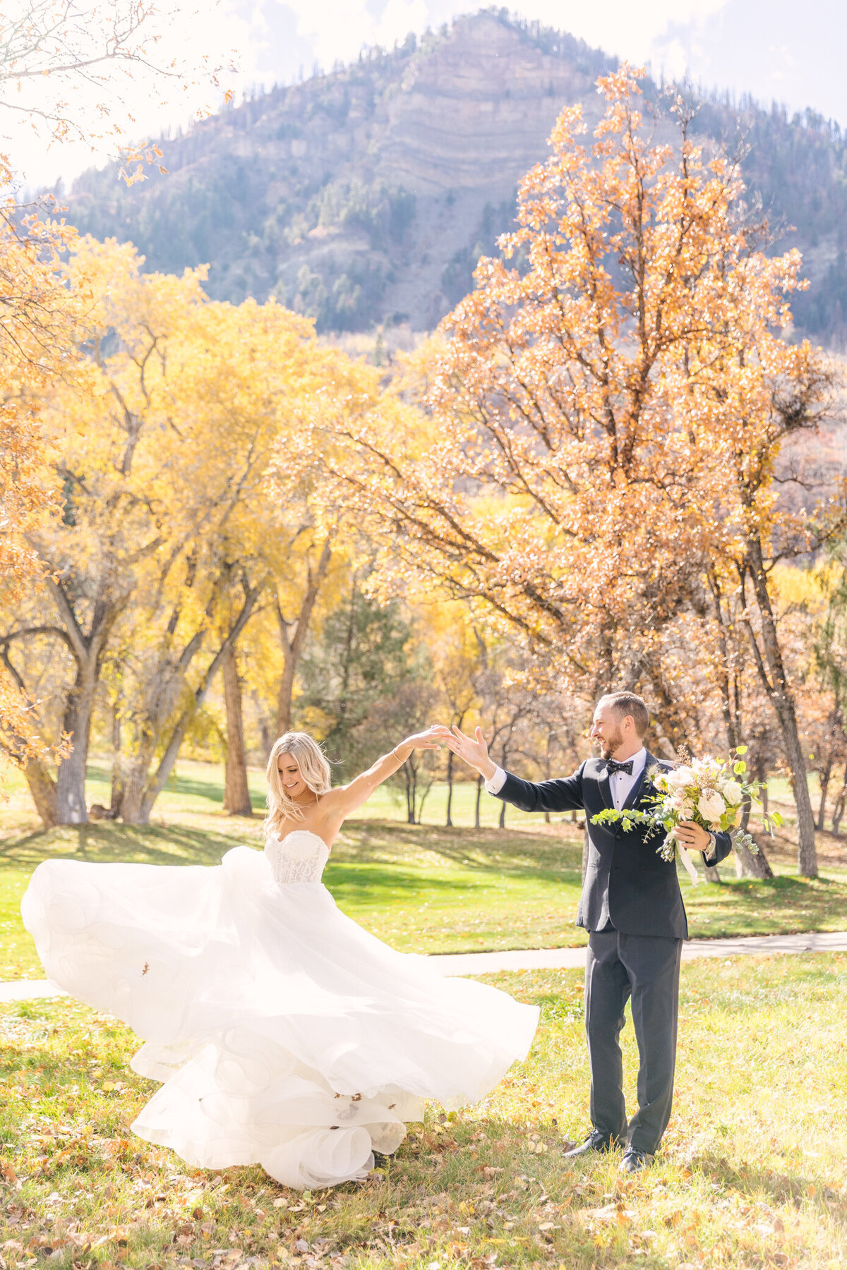 fall-mountain-lodge-wedding-glacier-club-durango-colorado (1)