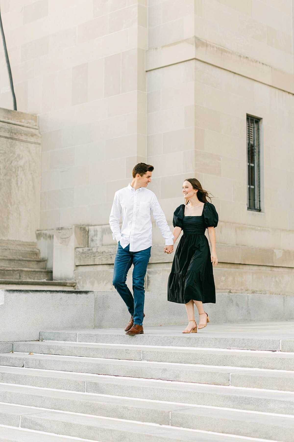 Downtown Indianapolis Engagement Photos Alison Mae Photography_7137