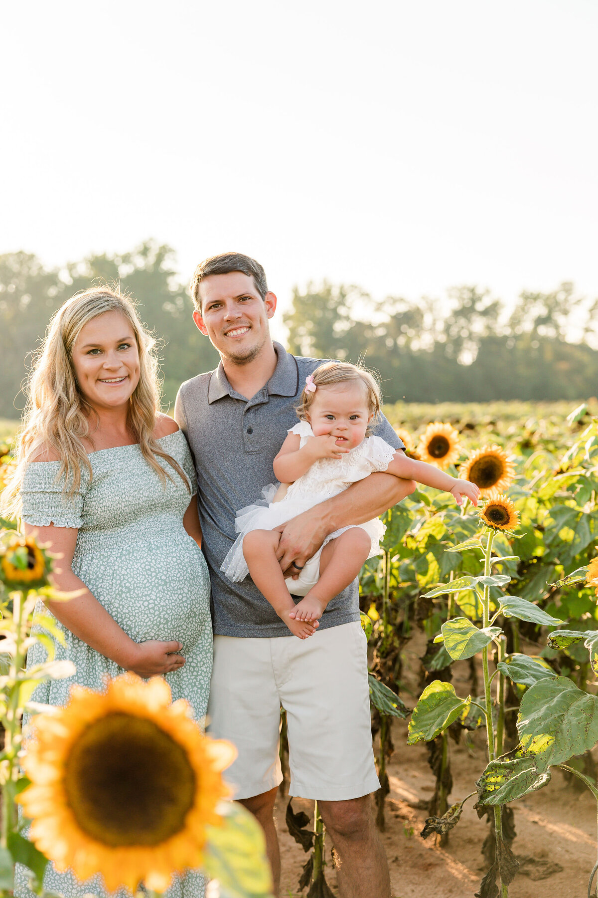 HGP-KevinandMorgan-SunflowerMaternity(14of162)