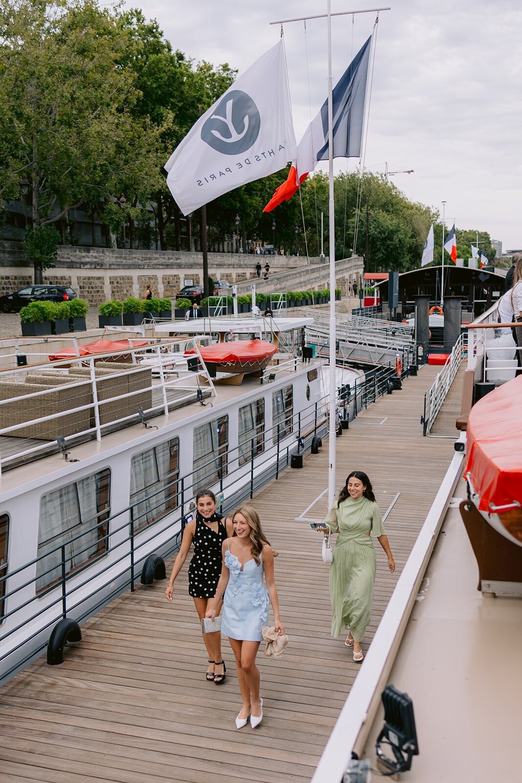 Paris-Welcome-Dinner-Destination-Wedding-Larisa-Shorina-13