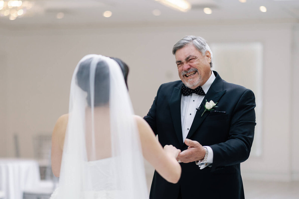 New Jersey Wedding Photographer_Crystal Plaza_0024