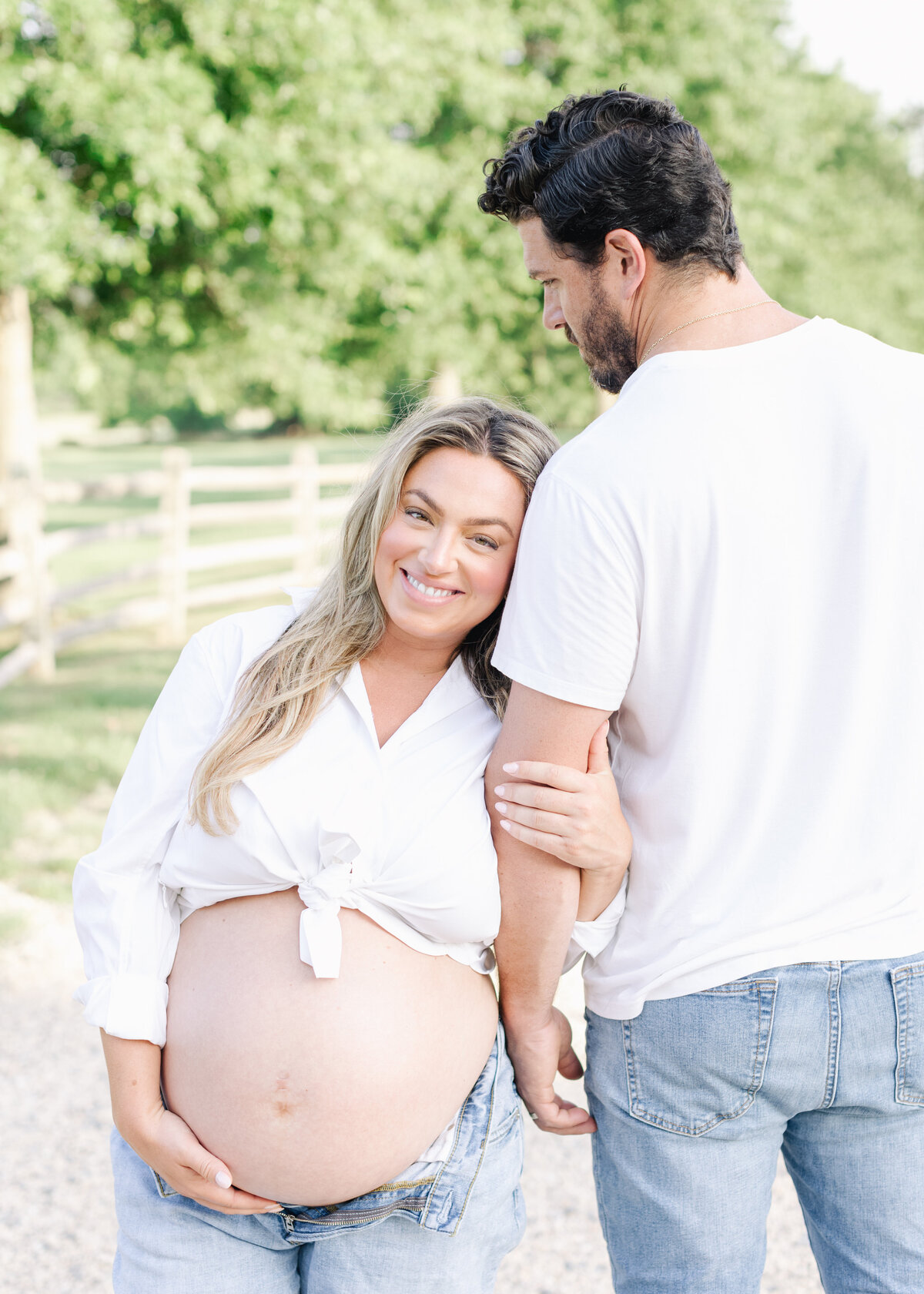 GreigMaternityPhotos-BayonetFarm-78