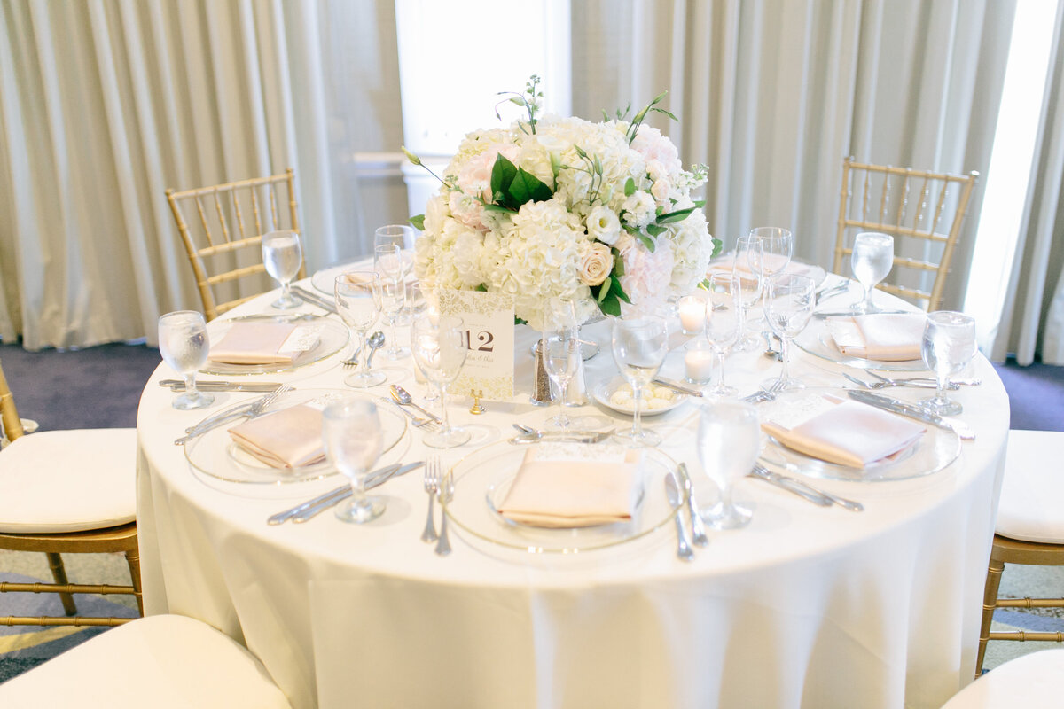 Newport Rhode Island Seaside Destination Wedding | Denae Brennan Events