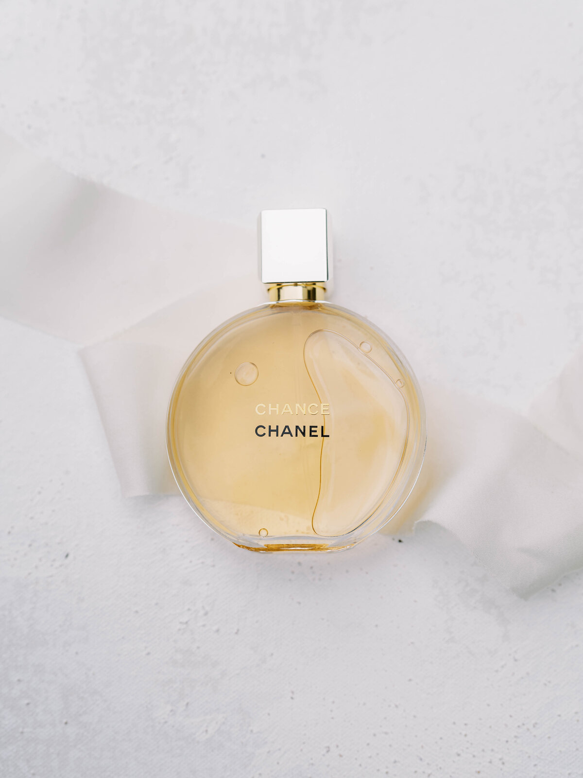 Philander-Chase-Knox-Estate-Wedding-Photographer-Bridal-Details_004