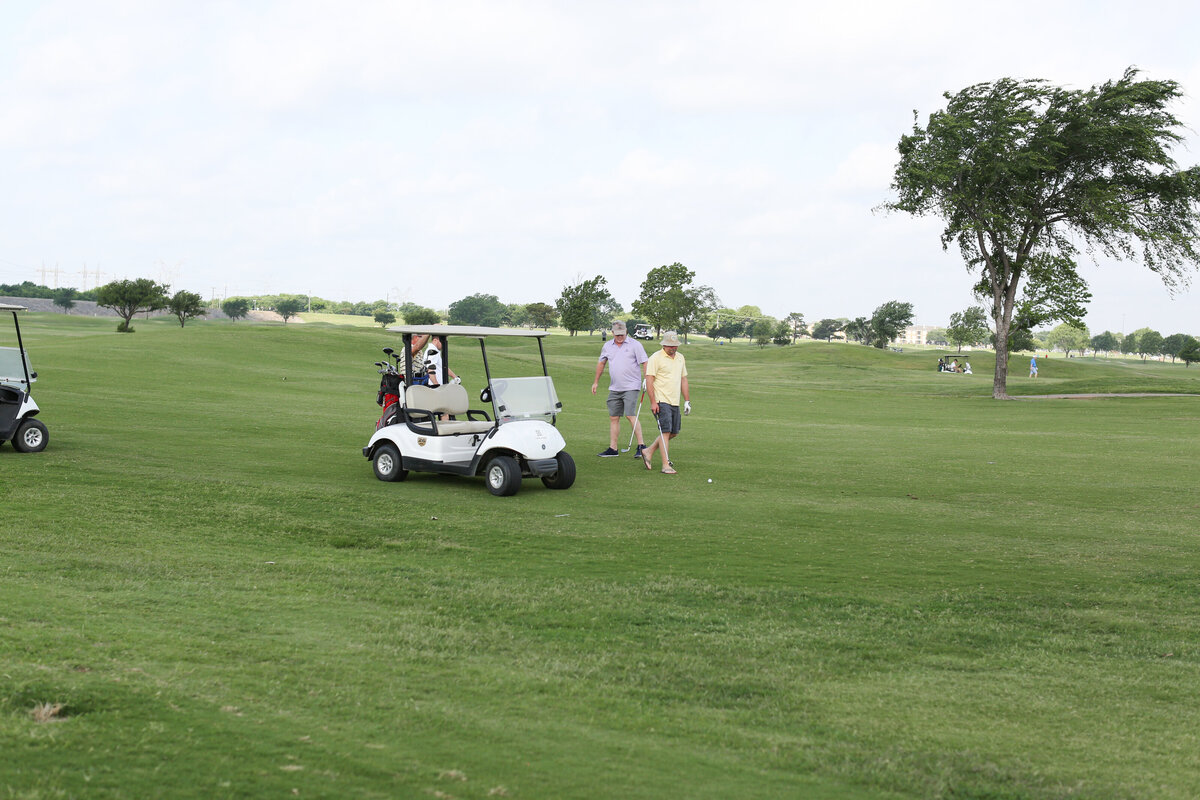 golf-tournament-charity-mental-health-swing-your-wood-fundraiser (54)
