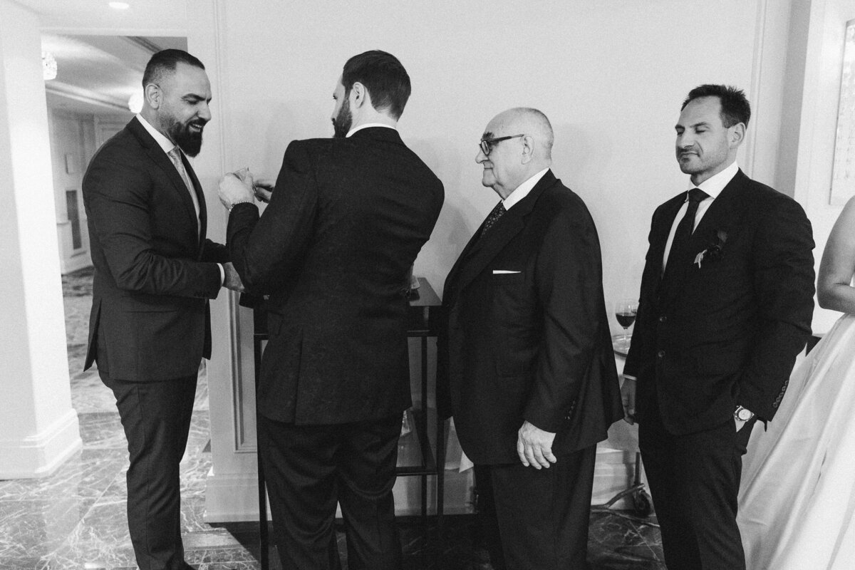 EPS-Lina-Kevin-SP-00102