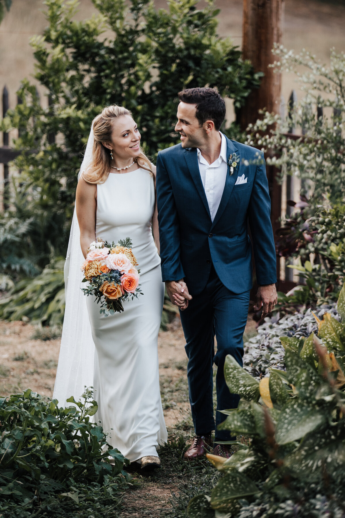 THEDELAURAS_BIGSUR_POSTRANCH_ELOPEMENT_CHLOE_TYLER_0218