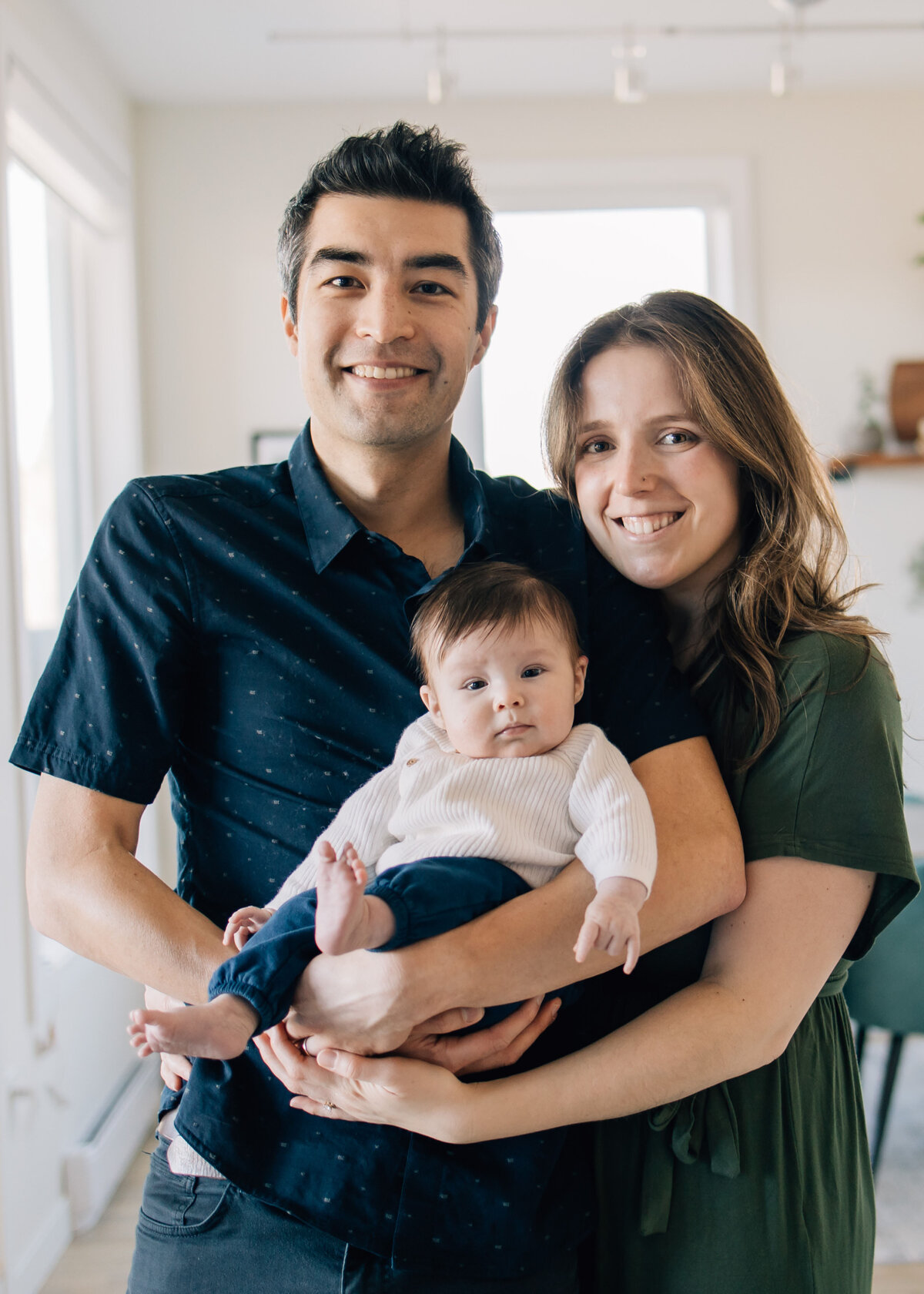 Victoria - British Columbia - At Home Family Session - Gaby Potter Photography- Lifestyle Family Photographer - 45