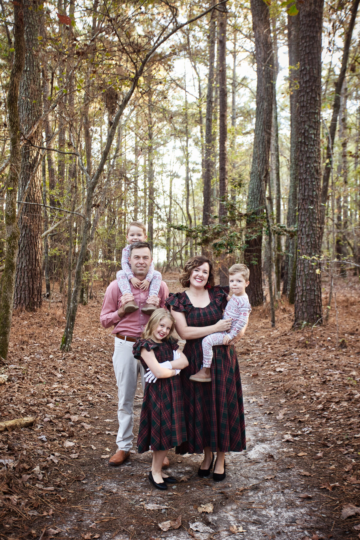 2X4A5210_hb copy