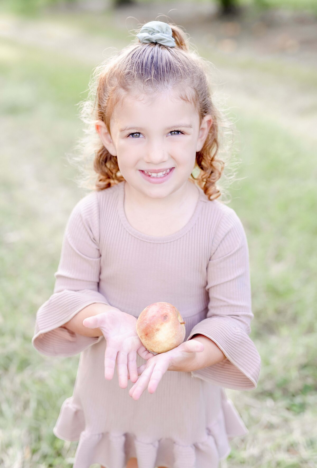 Fall-Anderson-Orchard-Family-Photography