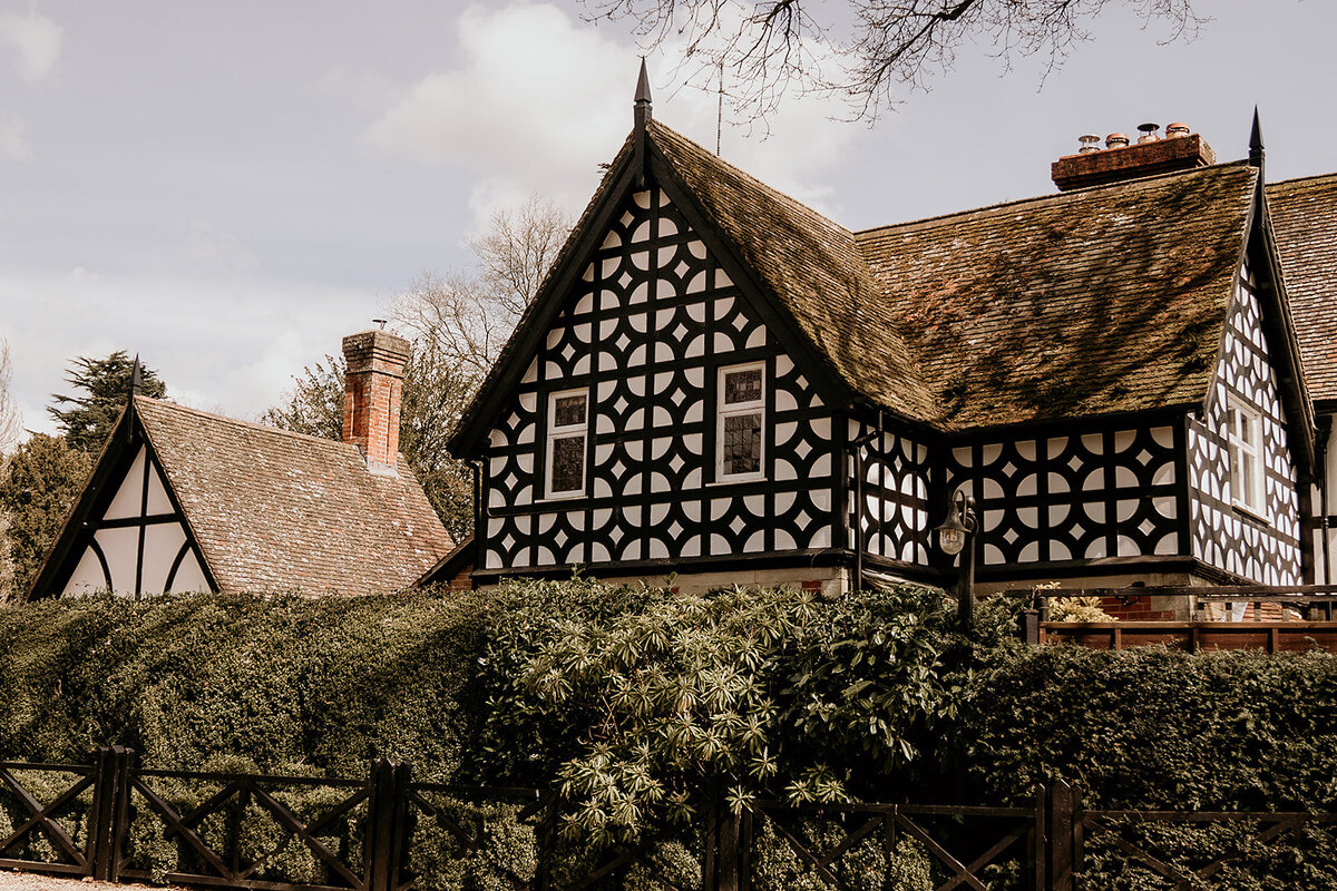 Louisa Jane Photography_Larmer tree wedding photographer-1