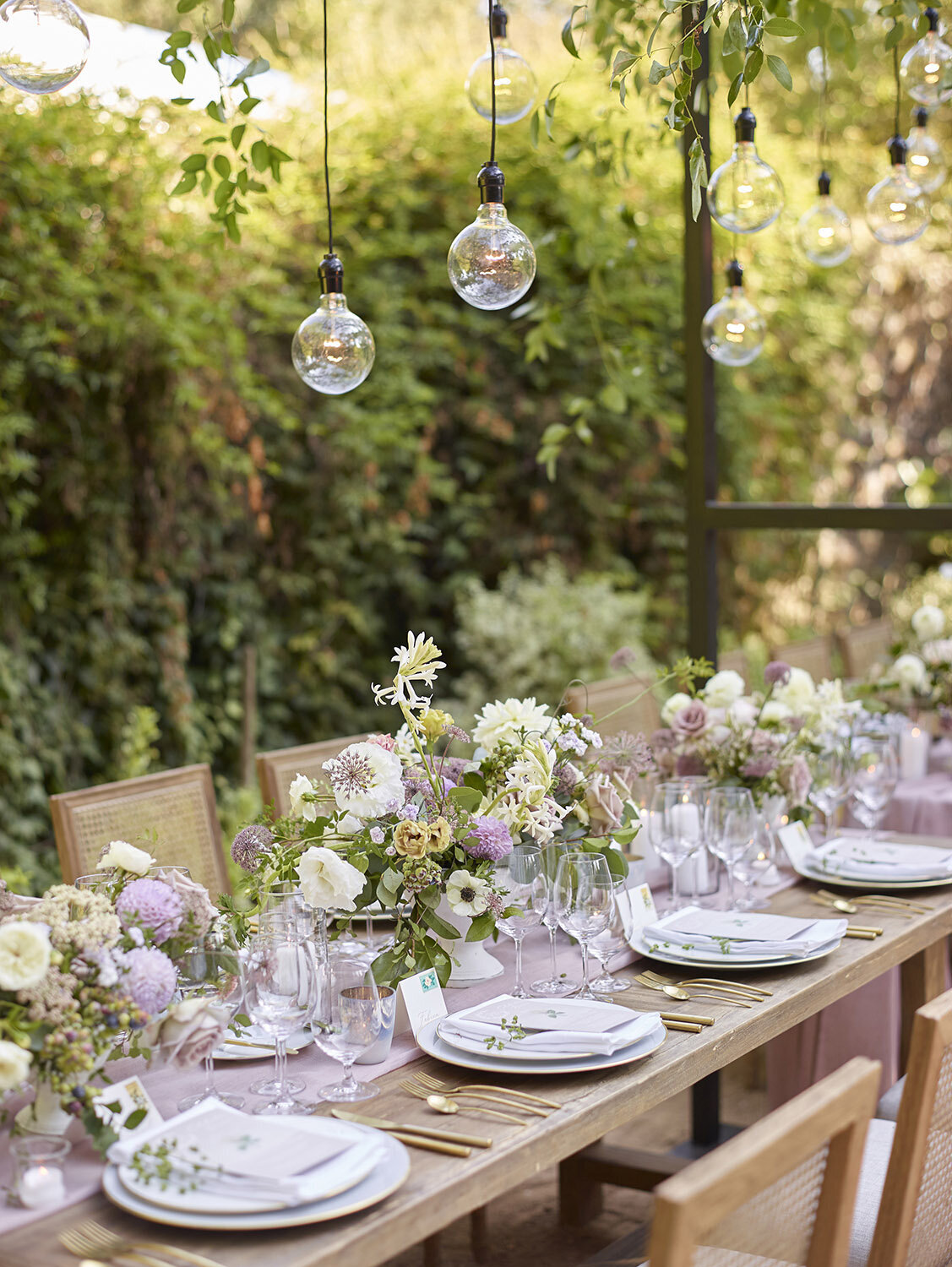 annadel-estate-elegant-sonoma-winery-wedding-garden-dinner-reception-lavender-ivory-centerpieces