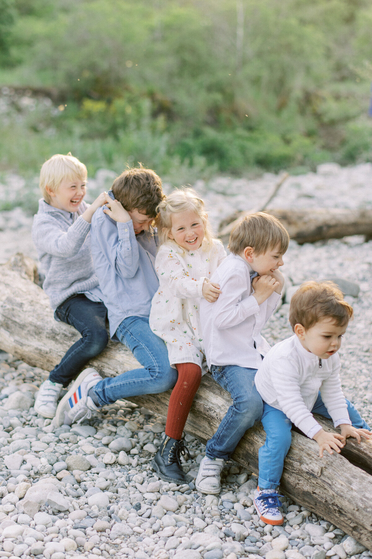 geneva-family-lifestyle-photographer-maternity_57