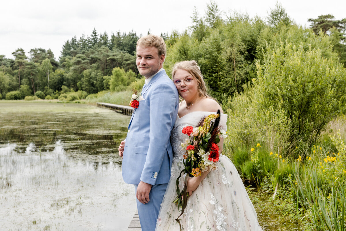 Trouwfotograaf Friesland, bruidsfotograaf, trouwen bij Paviljoen de Leyen (39)