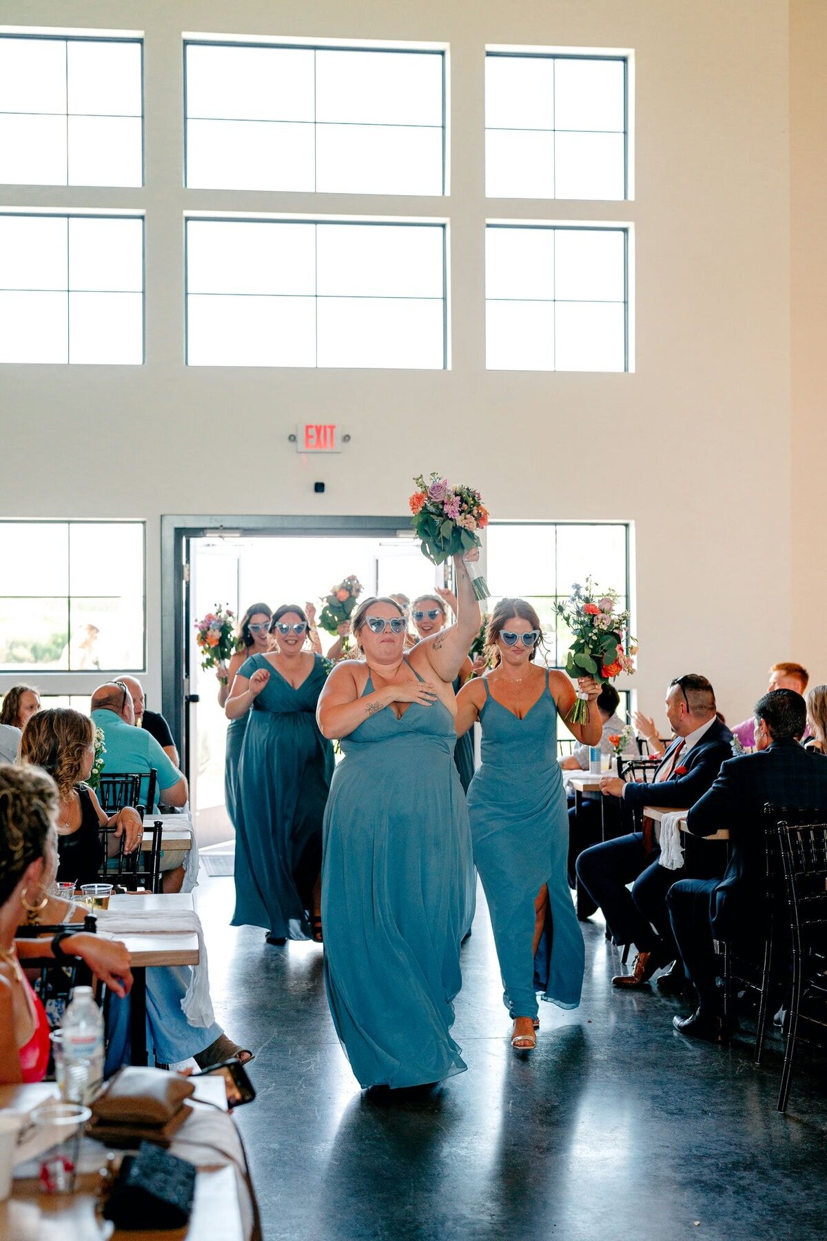 bridesmaids-grand-entrance