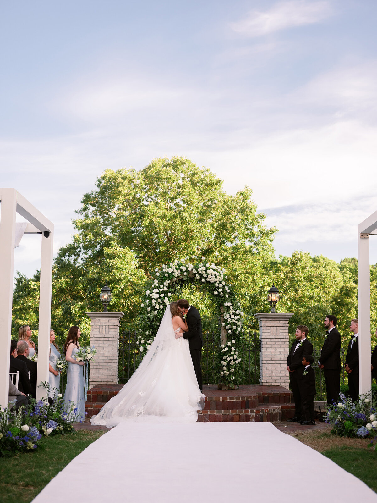 Oxford Mississippi luxury tented wedding photographer 0042