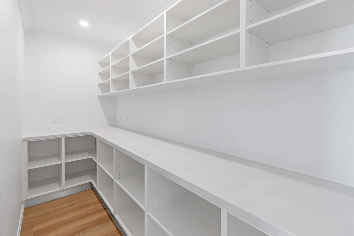 Summer 211 Custom House Butlers Pantry
