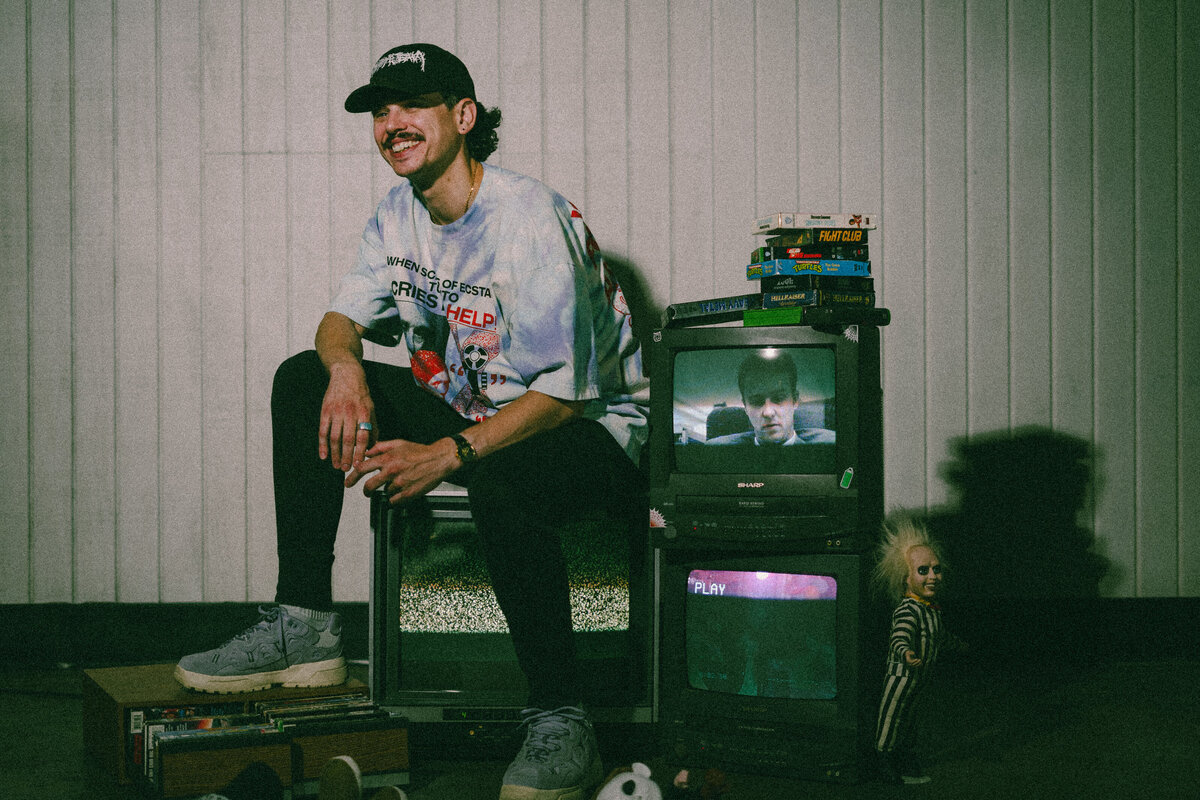 Mooch Merch website video and photo shoot