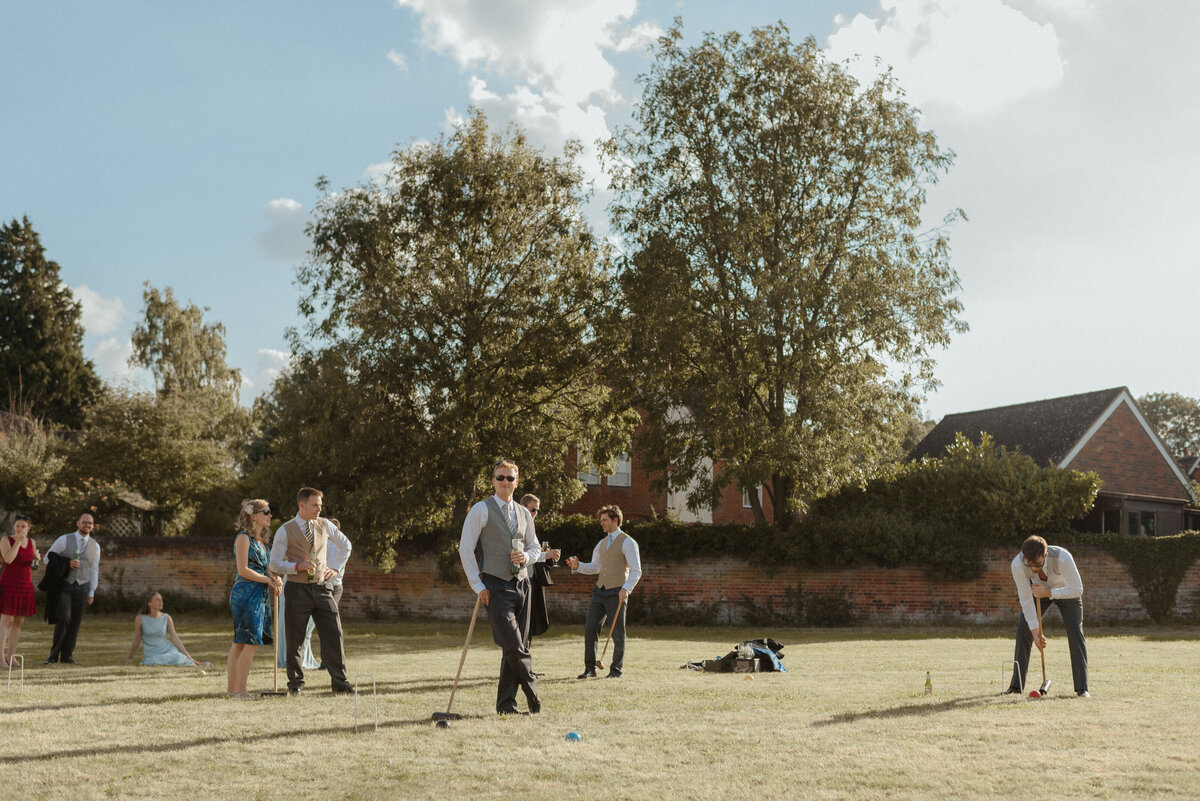 uk-kent-london-sussex-editorial-candid-documentary-romantic-timeless-wedding-photography-121