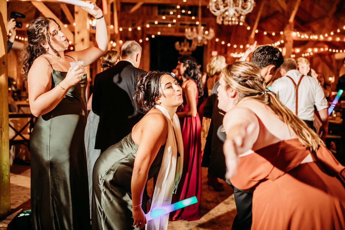 New_Hampshire_Wedding_Photographer_Granite_Ridge_Estate-91
