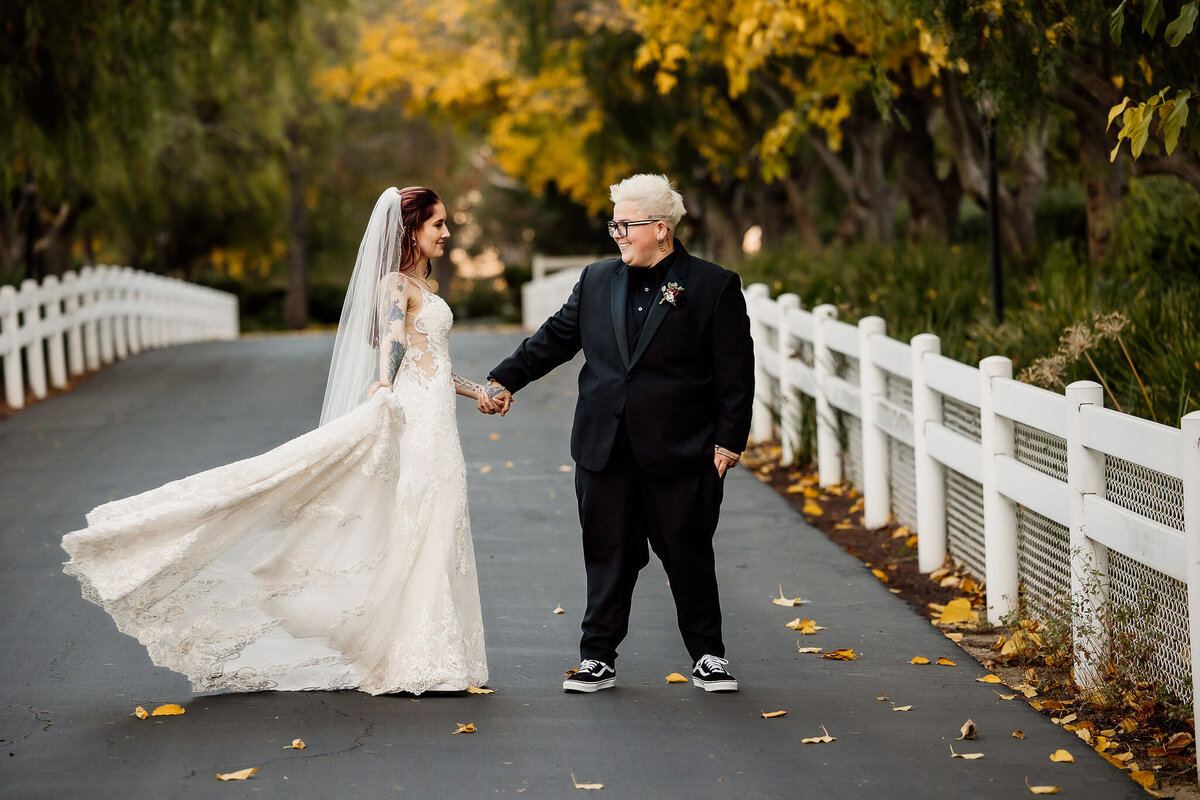 ArcherInspiredPhotography-AnnaandTiffanyWedding-HawkRanchMurrieta-COUPLEPORTRAITS-85