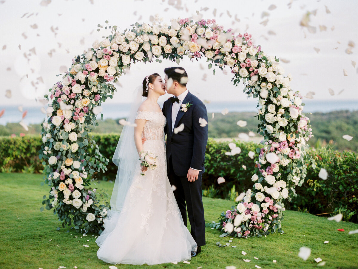 Clara + Elbert | Hawaii Wedding & Lifestyle Photography | Ashley Goodwin Photography