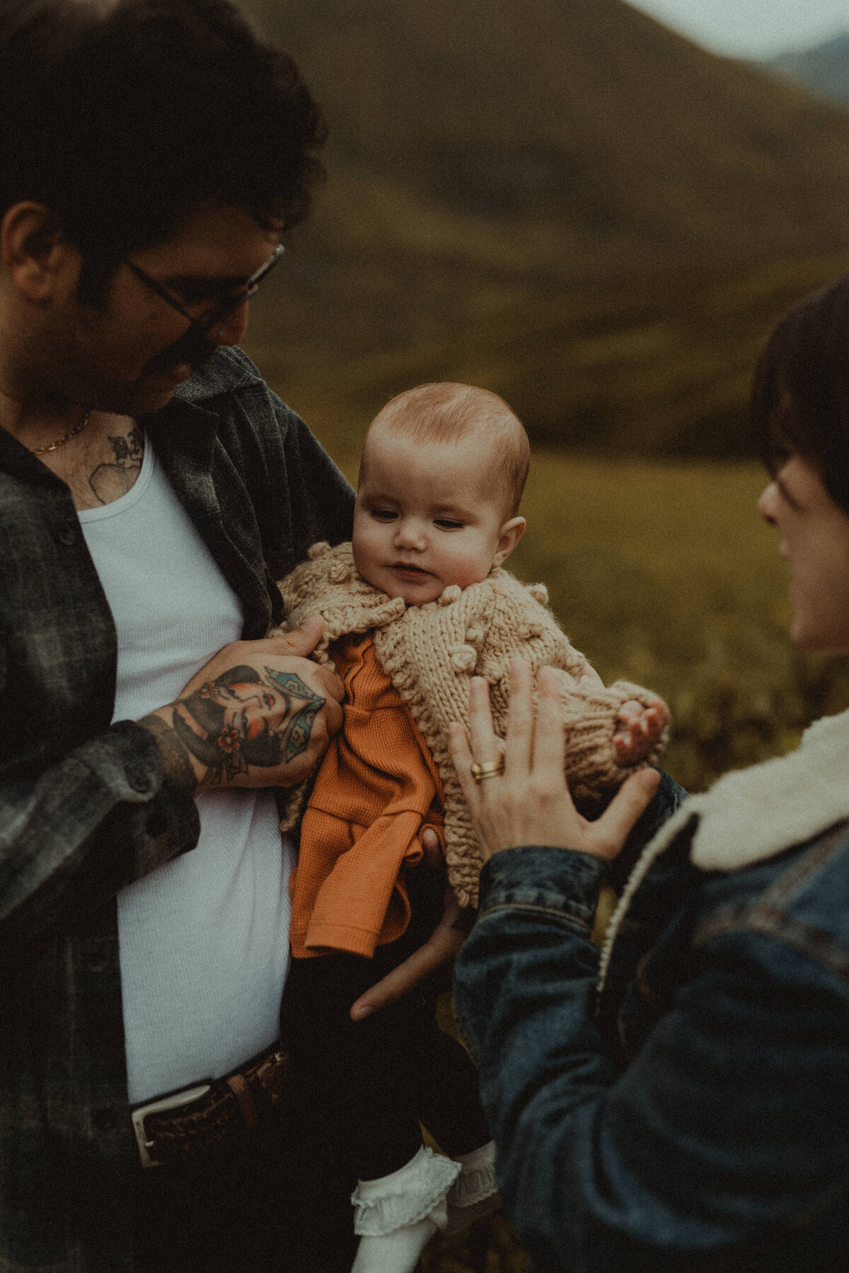 outdoor alaska family photos