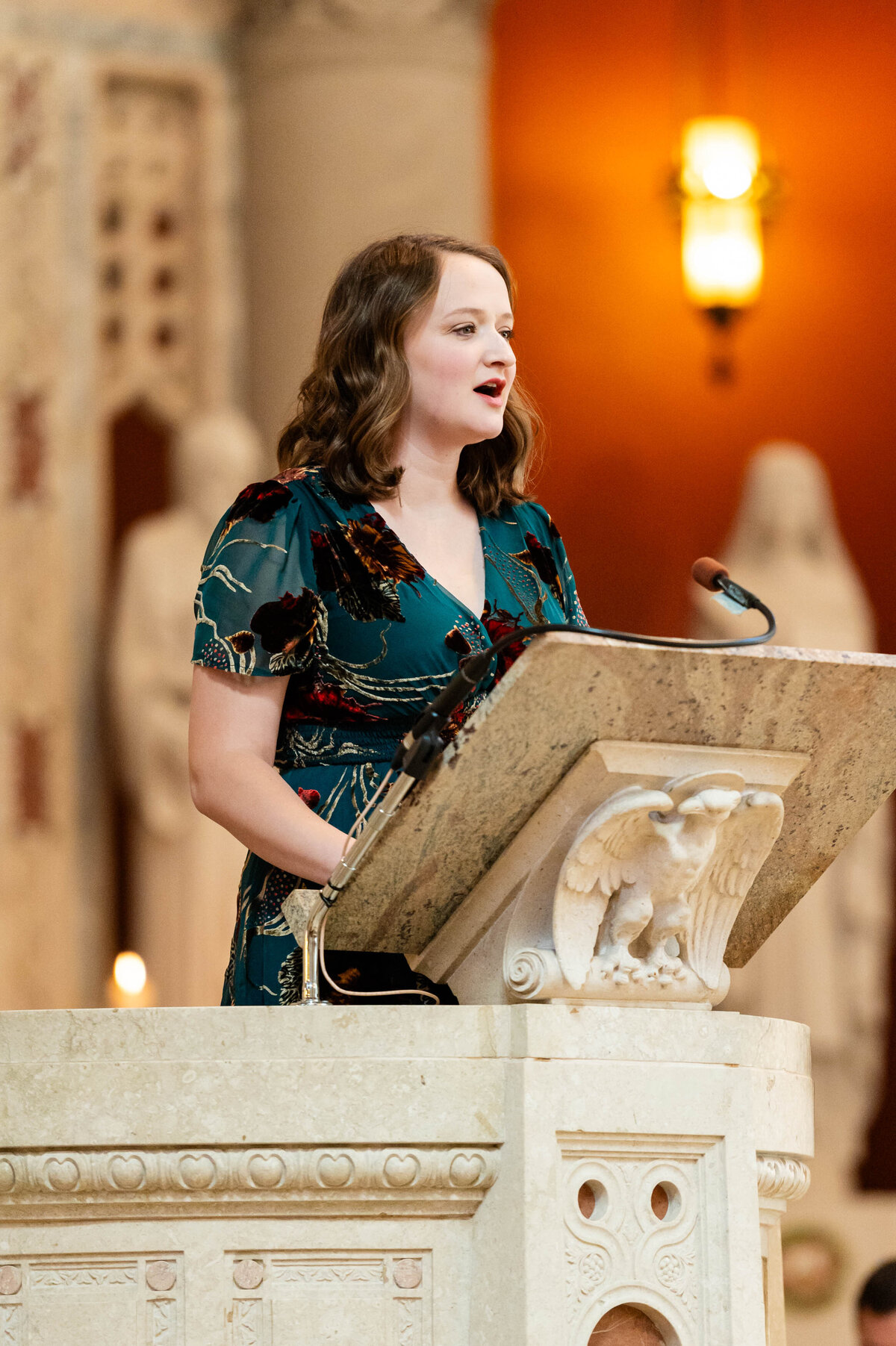 elizabeth-andrew-st-thomas-more-catholic-wedding-photo-13