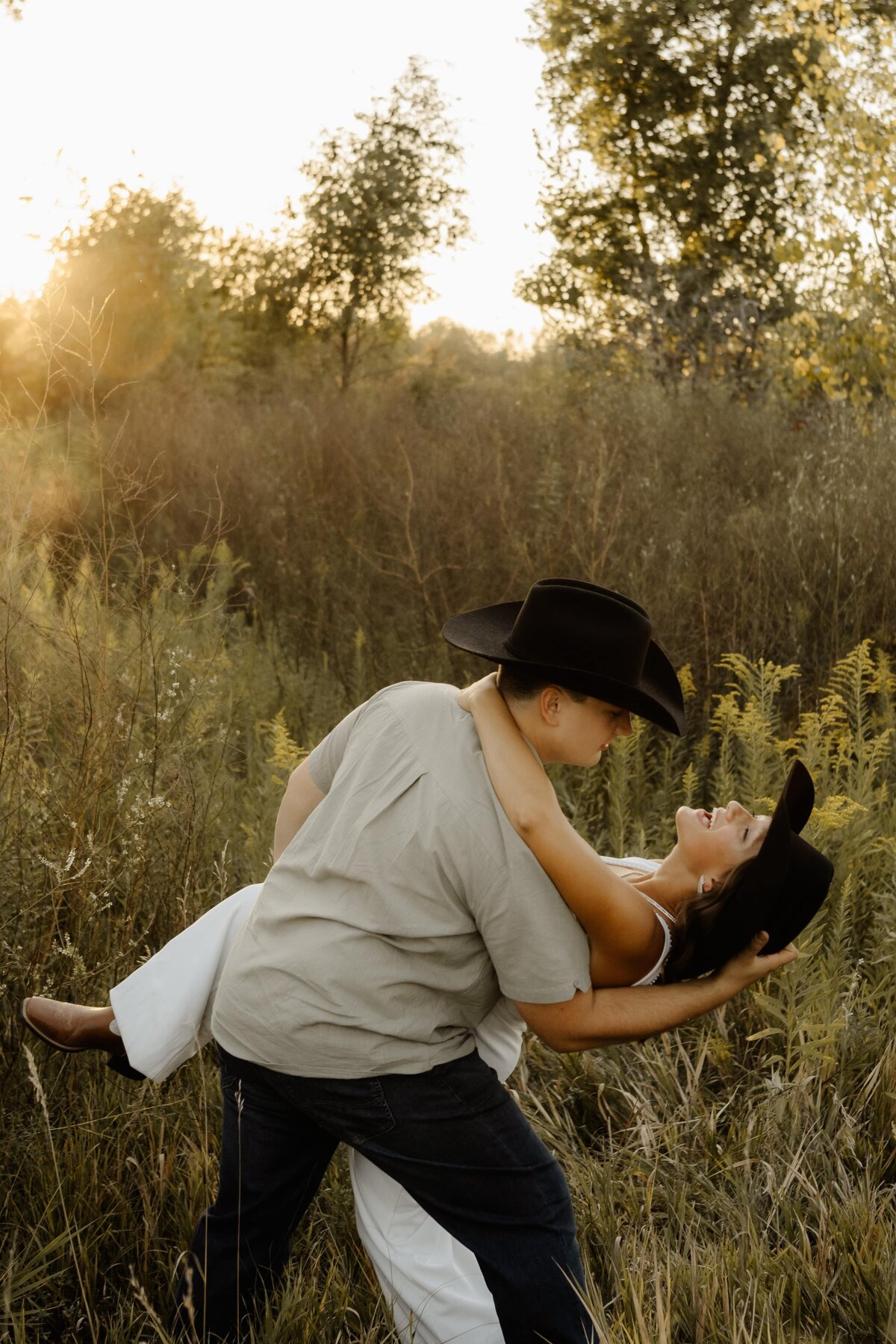 iowa-engagement-with-horses-22