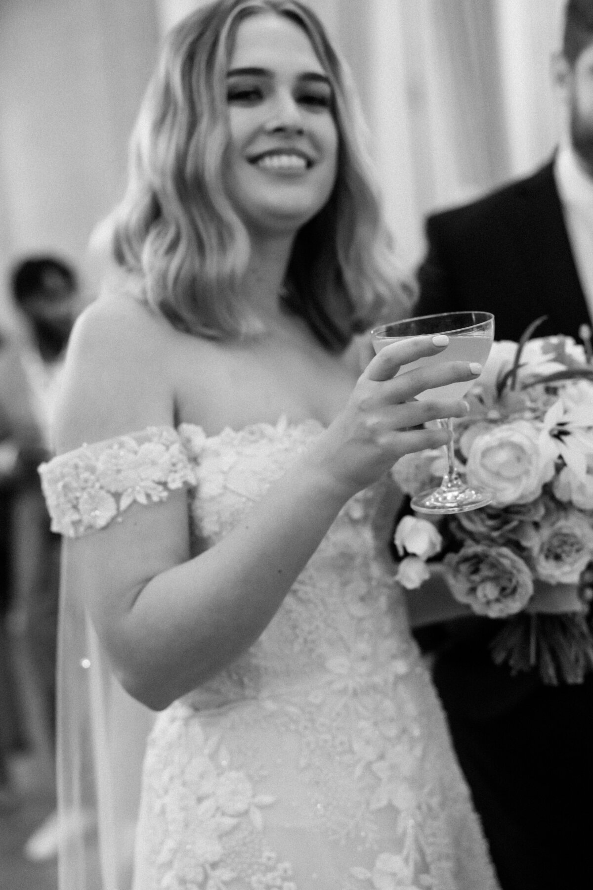 NikkiSanterre_DCLuxuryWeddingPhotographer_JayneHeirEventsatPerryBelmont_J&M-110