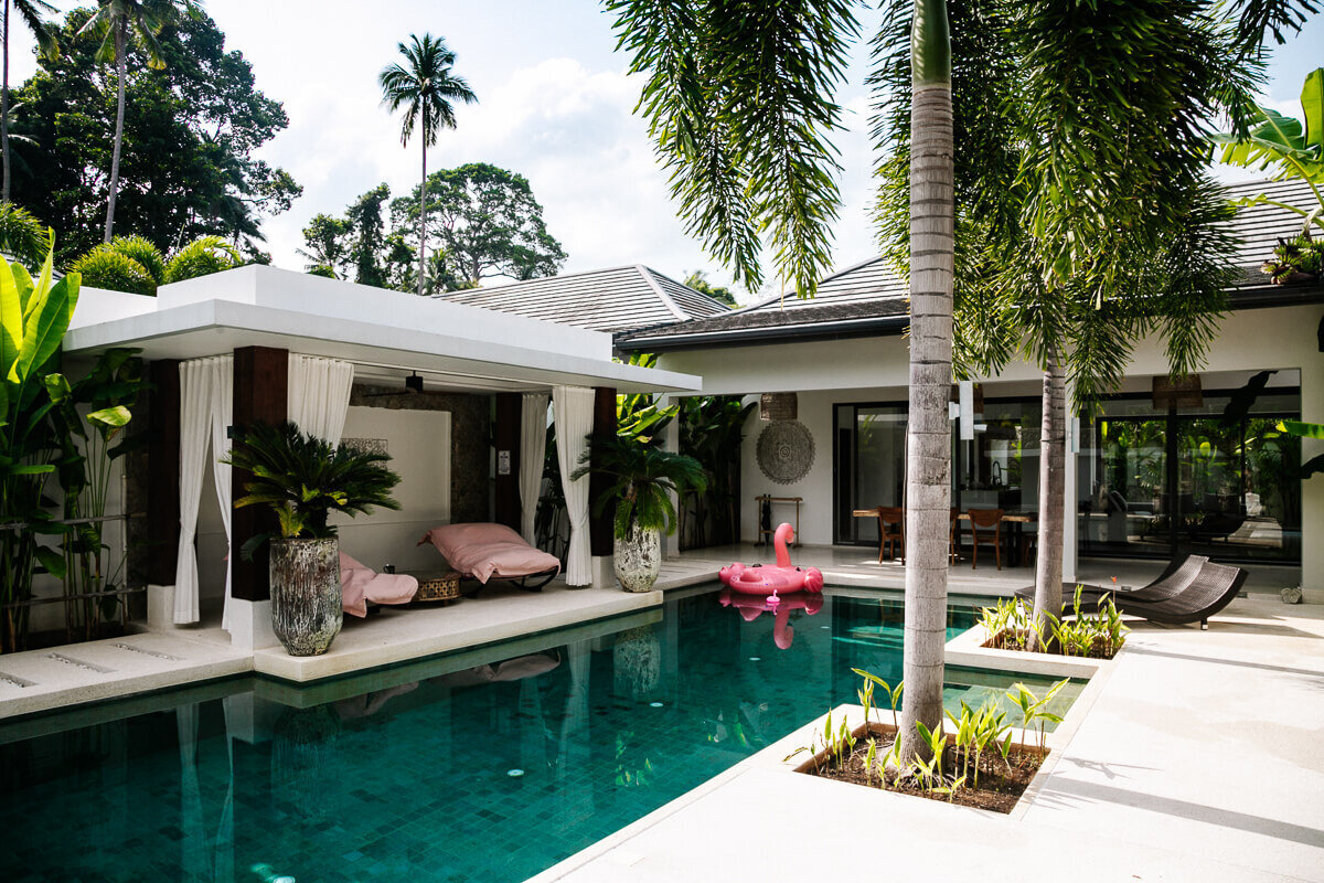 Discover Casa Orientale, a beautiful Balinese-style villa, surrounded by lush vegetation, near Mae Nam in Koh Samui Thailand.Discover Casa Orientale, a beautiful Balinese-style villa, surrounded by lush vegetation, near Mae Nam in Koh Samui Thailand.