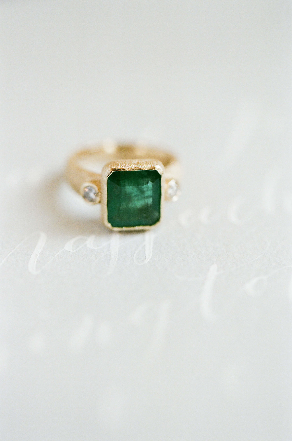 2-KTMerry-weddings-emerald-wedding-ring