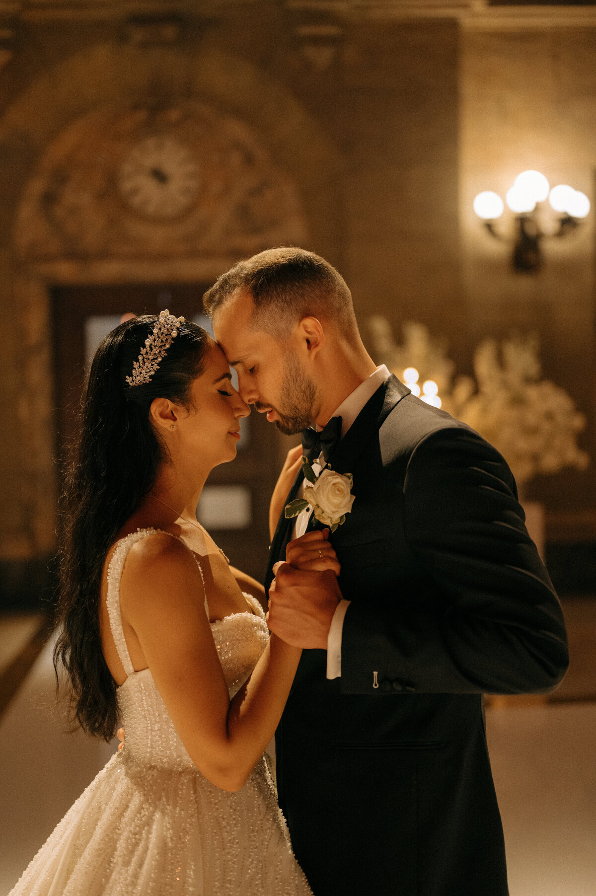 Theate-Saint-James-Wedding-Luxury-WeddingPlanner-Montreal-CoolsEvents - montreal wedding planner