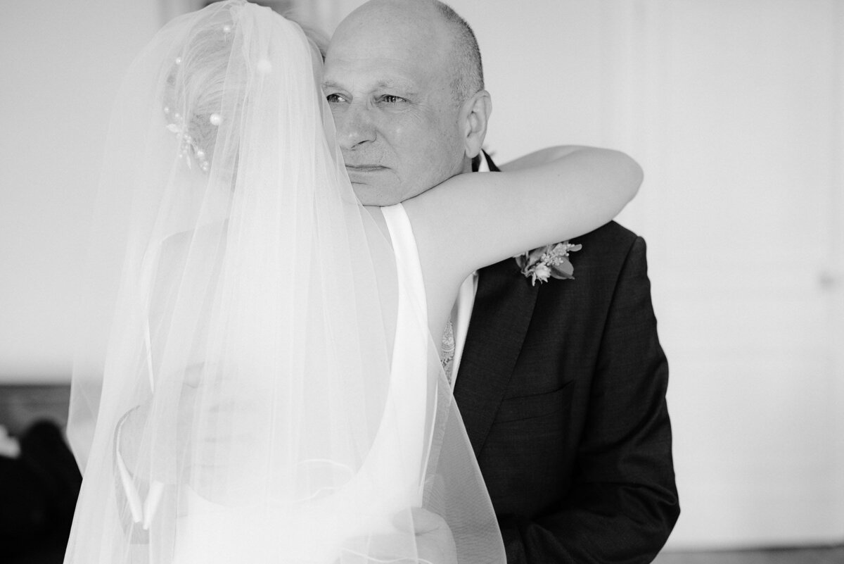 Modern_Chic_Chateau_Valouze_Destination_Wedding_Photographer-45