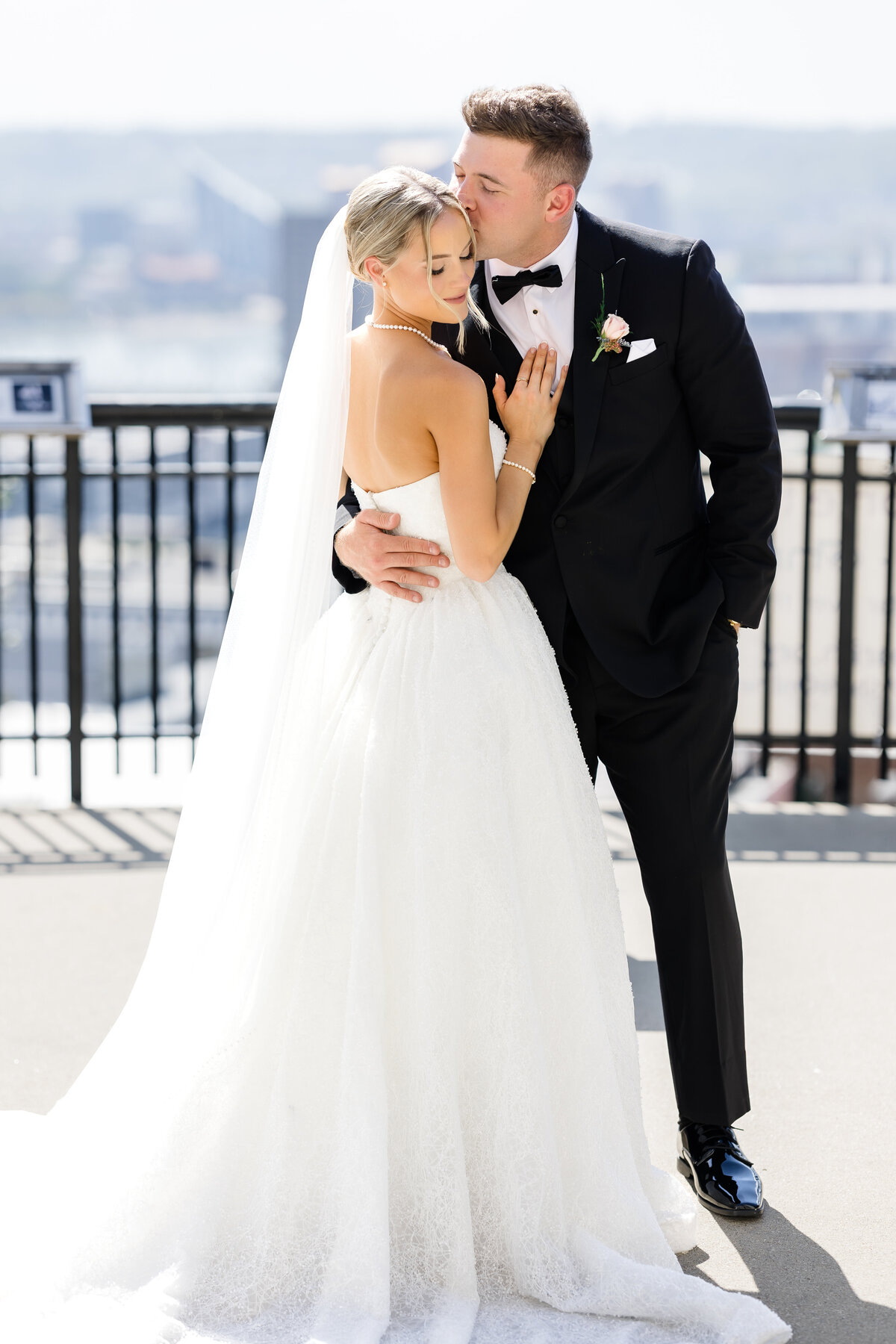 kasia-sickau-wedding-photographer-grace-alex-monastery-event-center-cincinnati-ohio8U9A3390