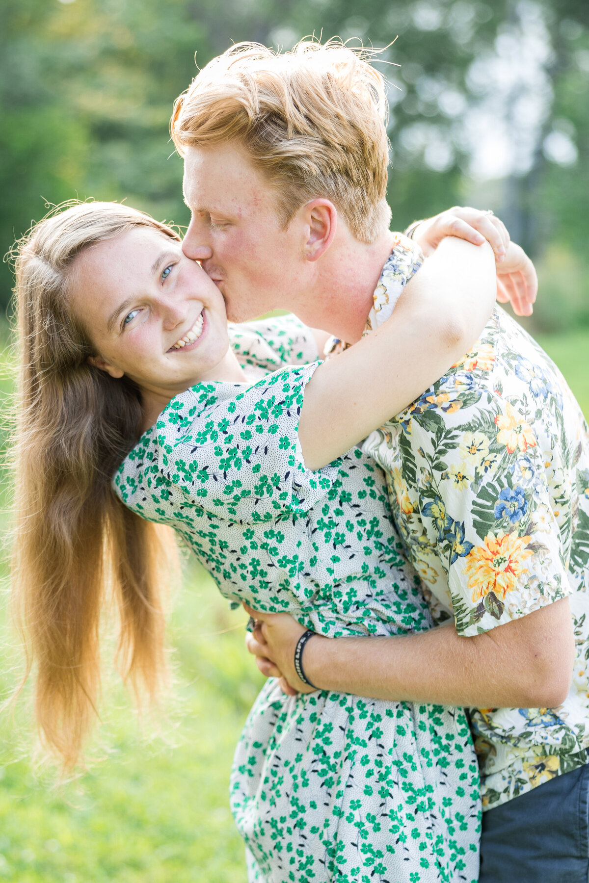 Mindi Jennings Photography Minnesota Photographer Central MN St. Cloud Brainerd Wedding Family Seniors