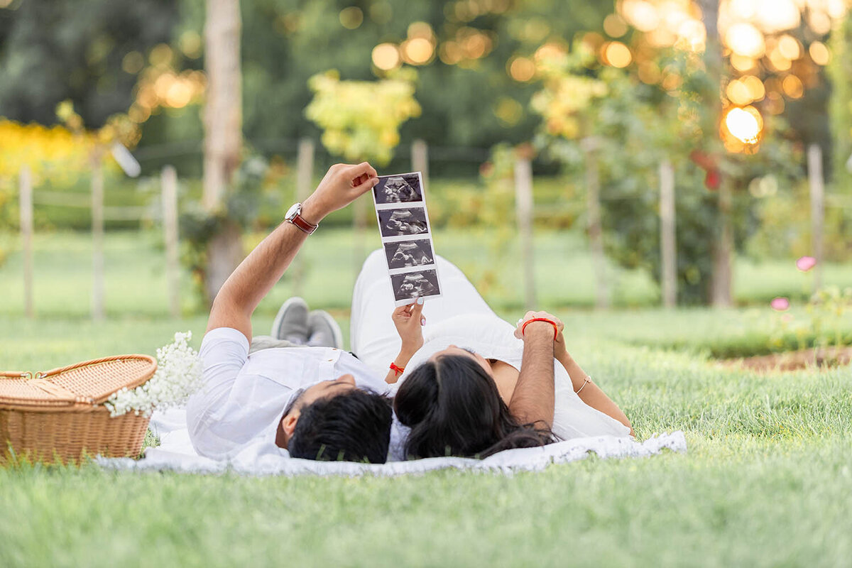 rose-garden-maternity-session-connecticut-5