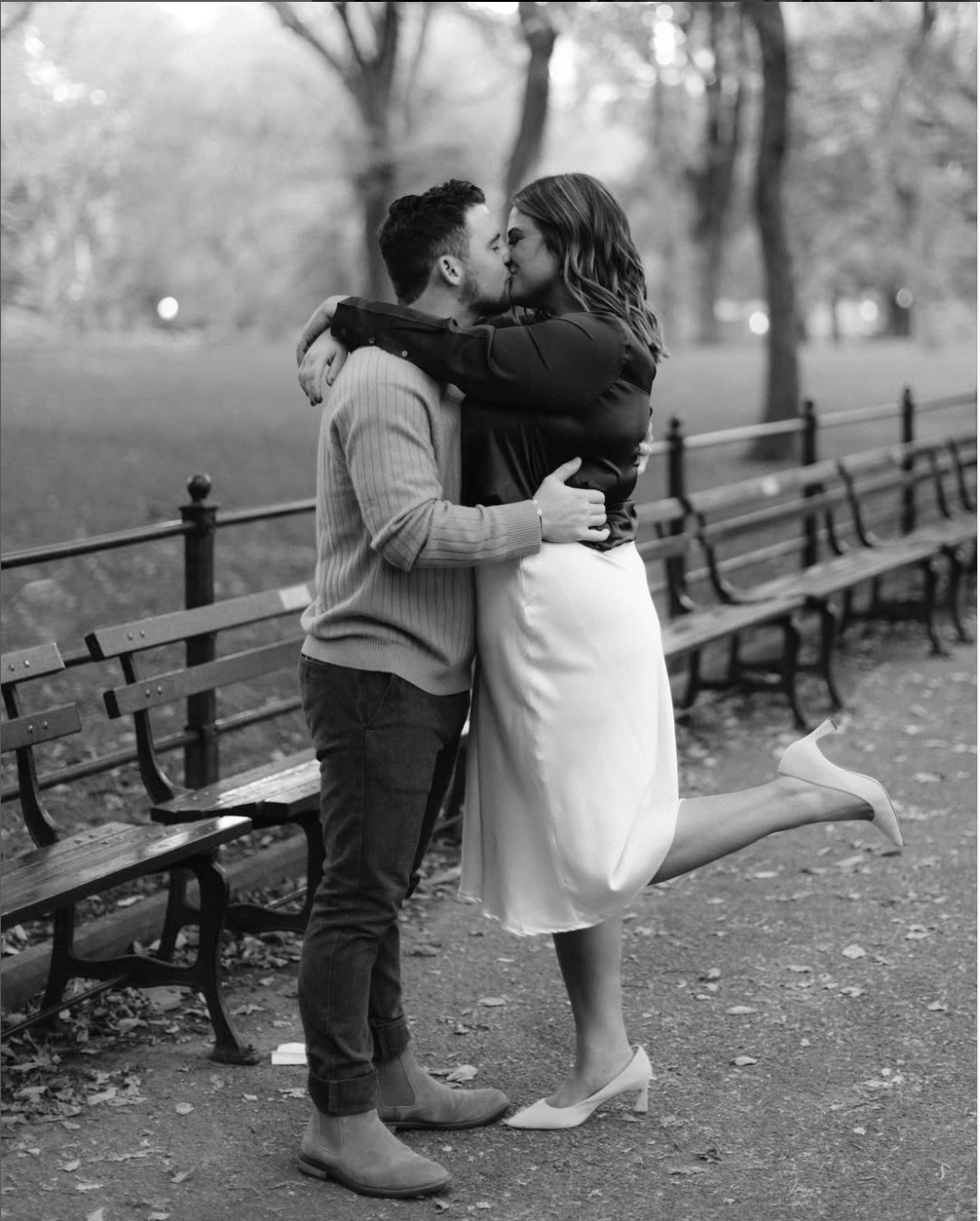 best-nyc-engagement-photo-locations-new-york-wedding-photographer-love-melissa-40