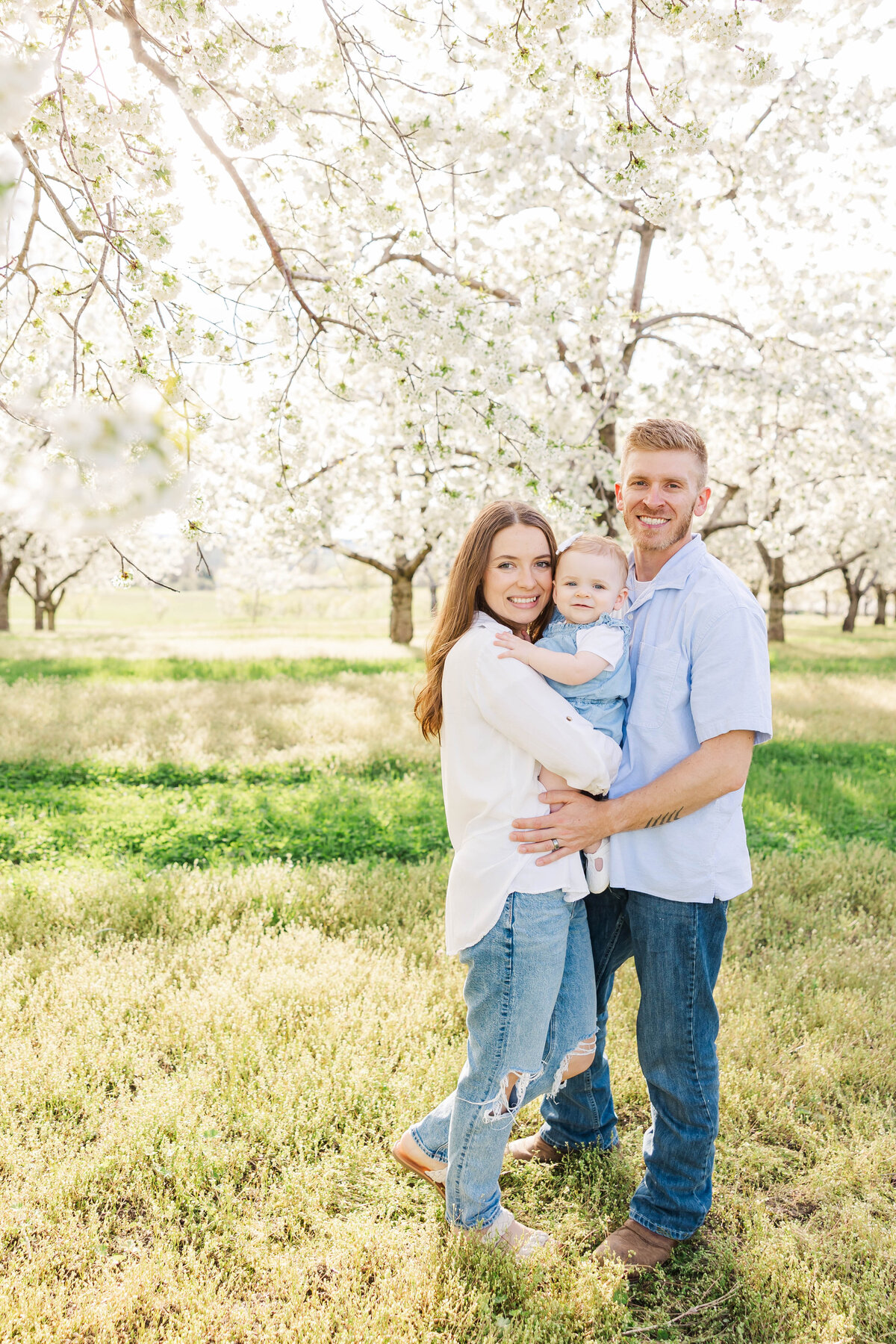 Leah Rohde Photography Traverse City Wedding Photographer Northern Michigan Engagement Weddings Lifestyle Photographer Photography Educator Photography Education55