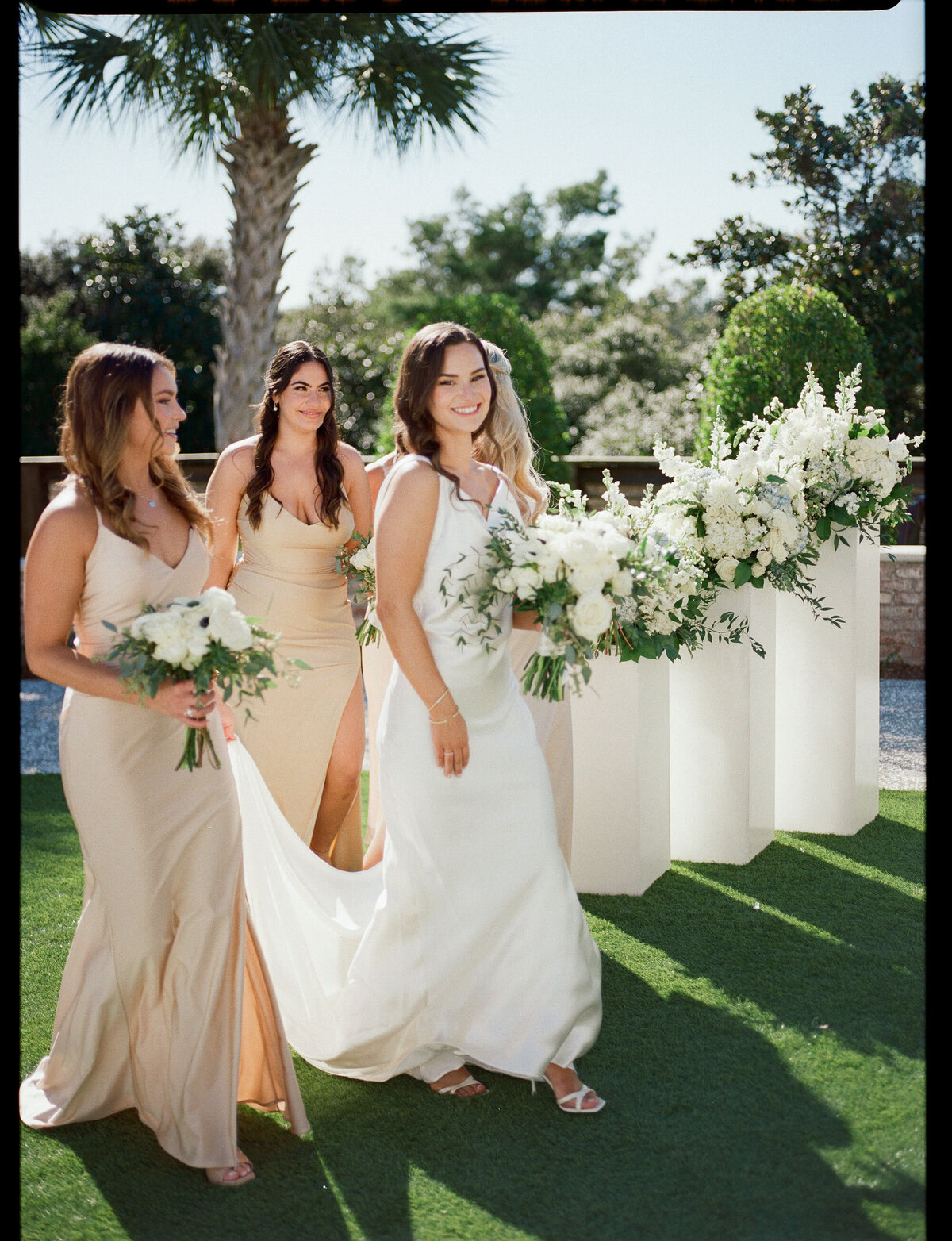Petal & Glass Photography New Jersey Philadelphia NJ Editorial and Documentary Wedding Photography Super8 Films Destination Weddings Timeless Editorial Weddings Nostalgic Charm Romantic Evocative Images Kristen Gregor271