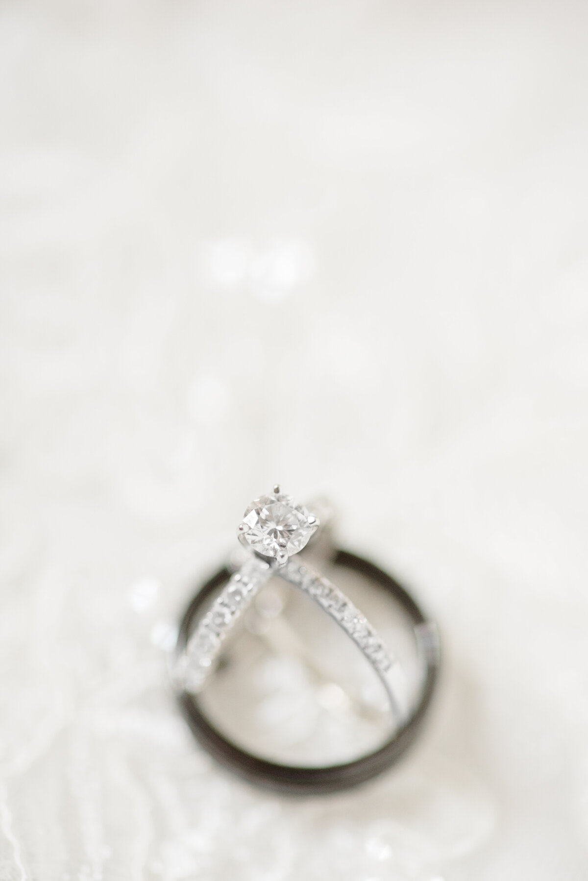 wedding-rings-bridal-details