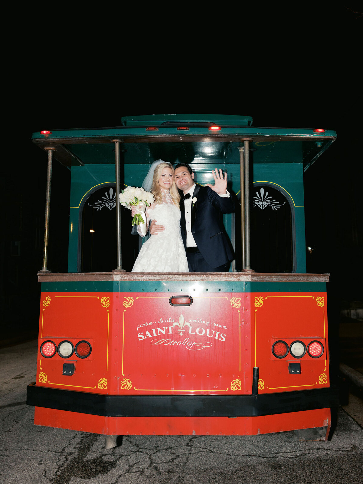 sarahharvey_ditostoweddingpreview414491