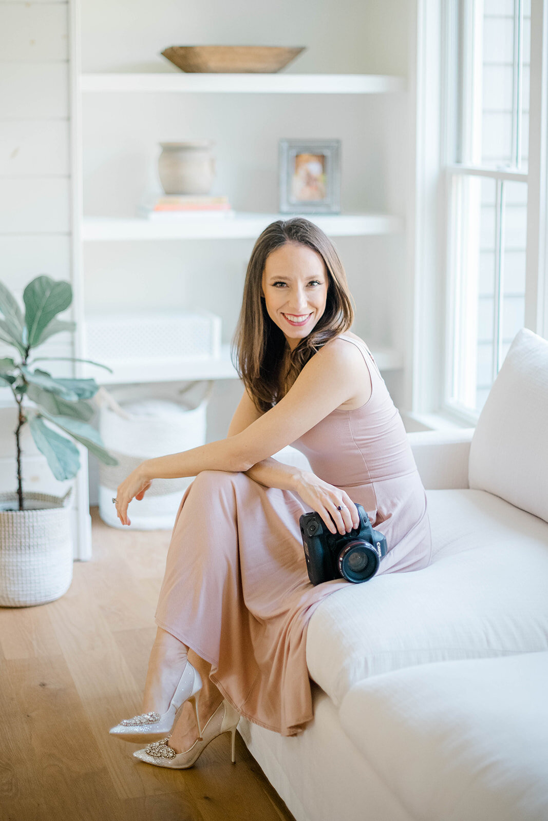 morgan_taylor_artistry_philadelphia_new_jersey_new_york_wedding_engagement_photographer_photography_fine_art_light_airy_romantic_dreamy_couples39