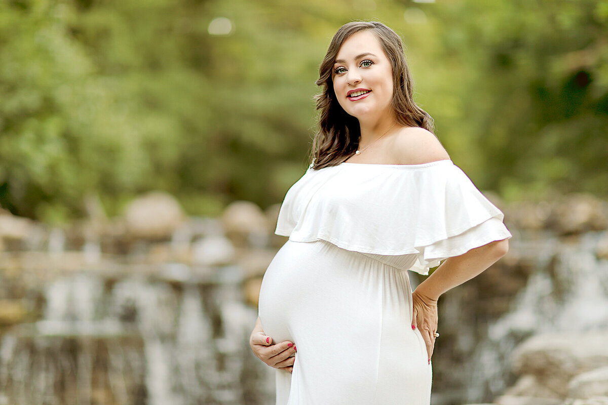 Jenny Havens Photography Dallas Texas Newborn Photographer Studio Motherhood Family Baby Custom Heirloom Imagery Light Airy Luxury JHP 07.03.19 14 WEB 2
