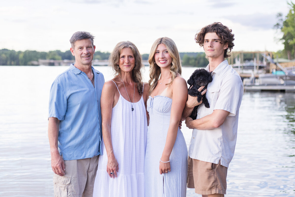 charlotte-nc-family-photography-lakeside-session